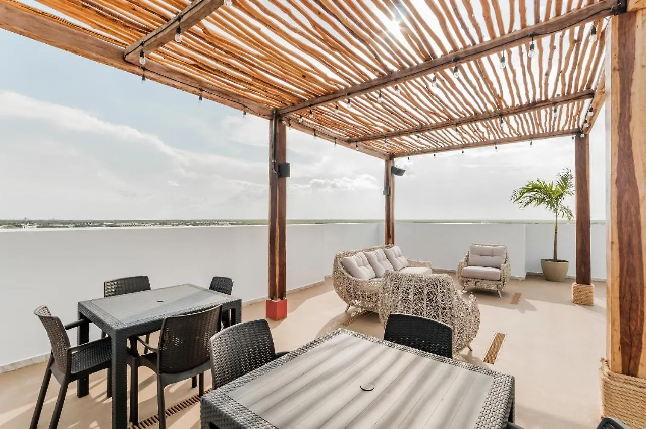 بلايا ديل كارمن Level Luxury Condos المكسيك