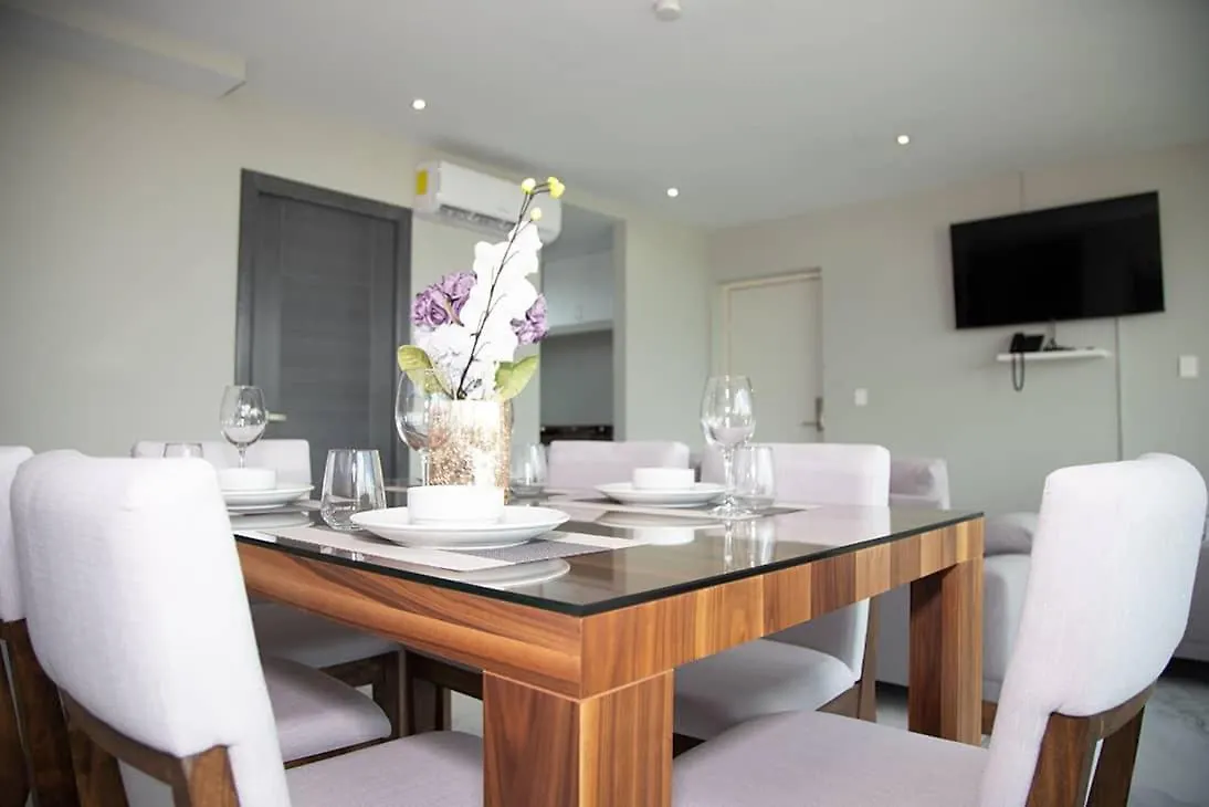 Level Luxury Condos Playa del Carmen 0*,